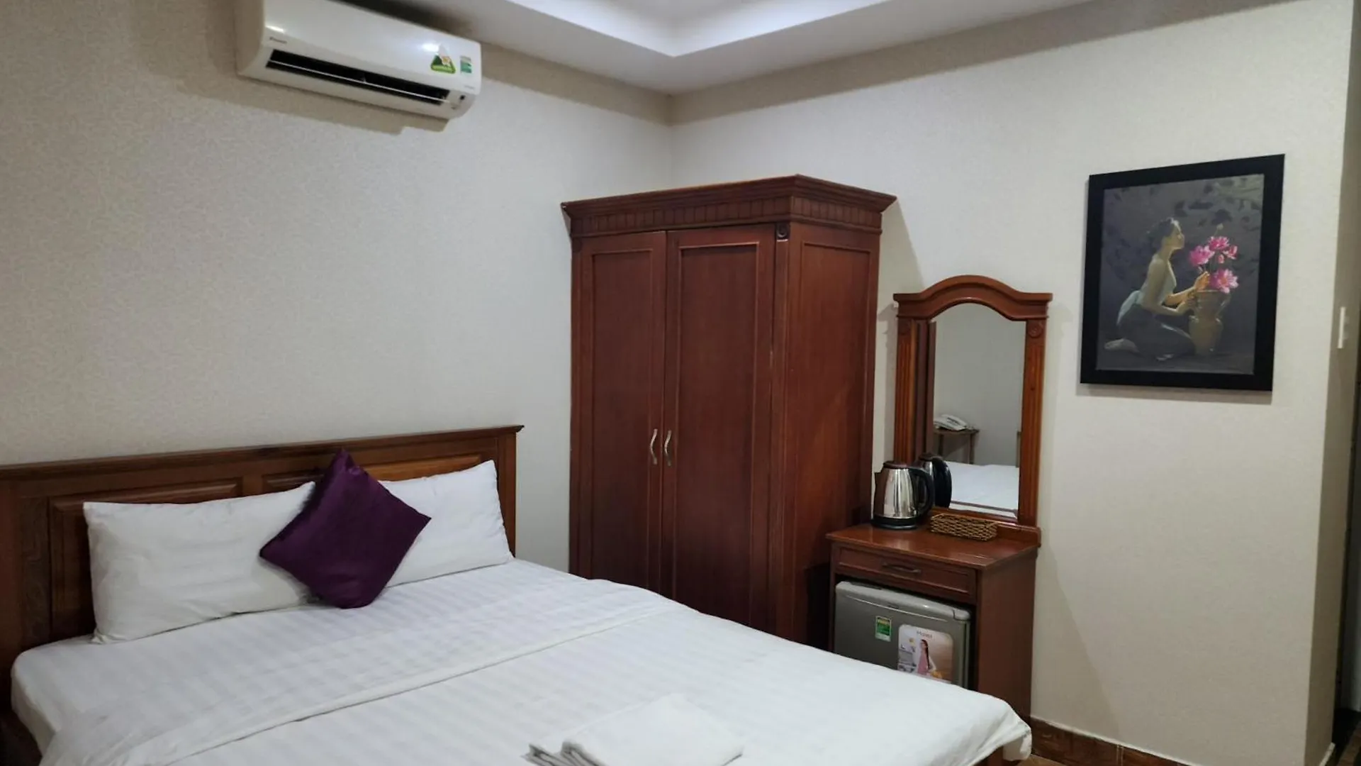 Minh Nhu Hotel Ho Chi Minh City